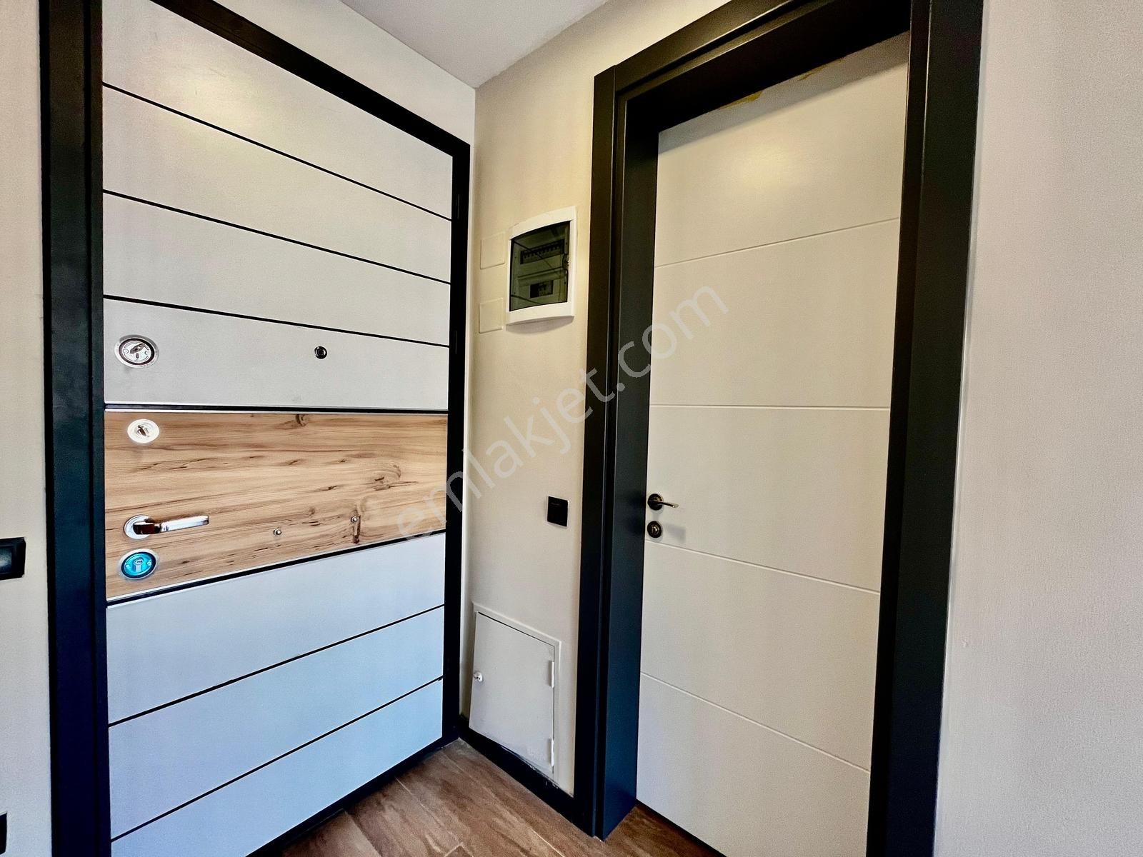 Yaşam Gayrimenkulden Havuzlu Sitede Lüx Eşyalı 2+1 Kiralık Daire - Görsel 22
