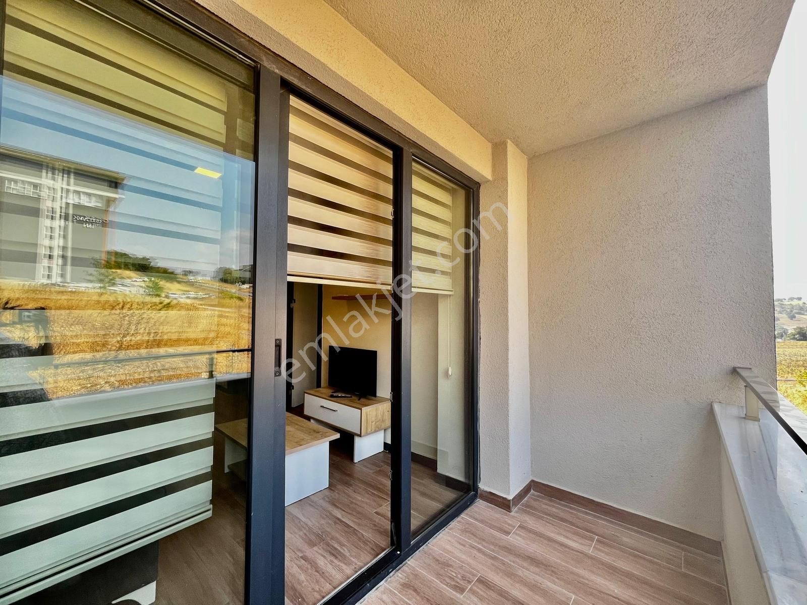 Yaşam Gayrimenkulden Havuzlu Sitede Lüx Eşyalı 2+1 Kiralık Daire - Görsel 31