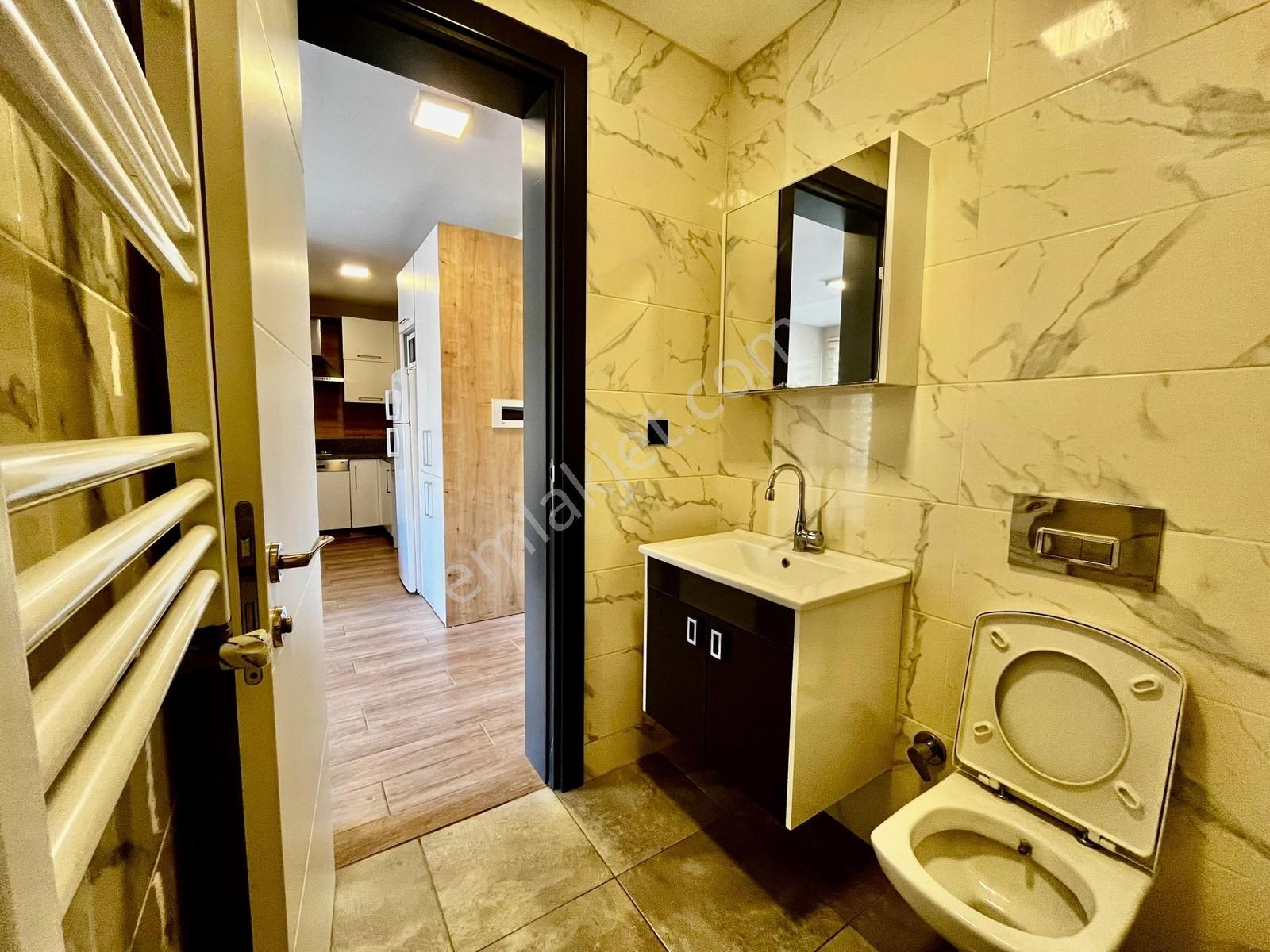 Yaşam Gayrimenkulden Havuzlu Sitede Lüx Eşyalı 2+1 Kiralık Daire - Görsel 33