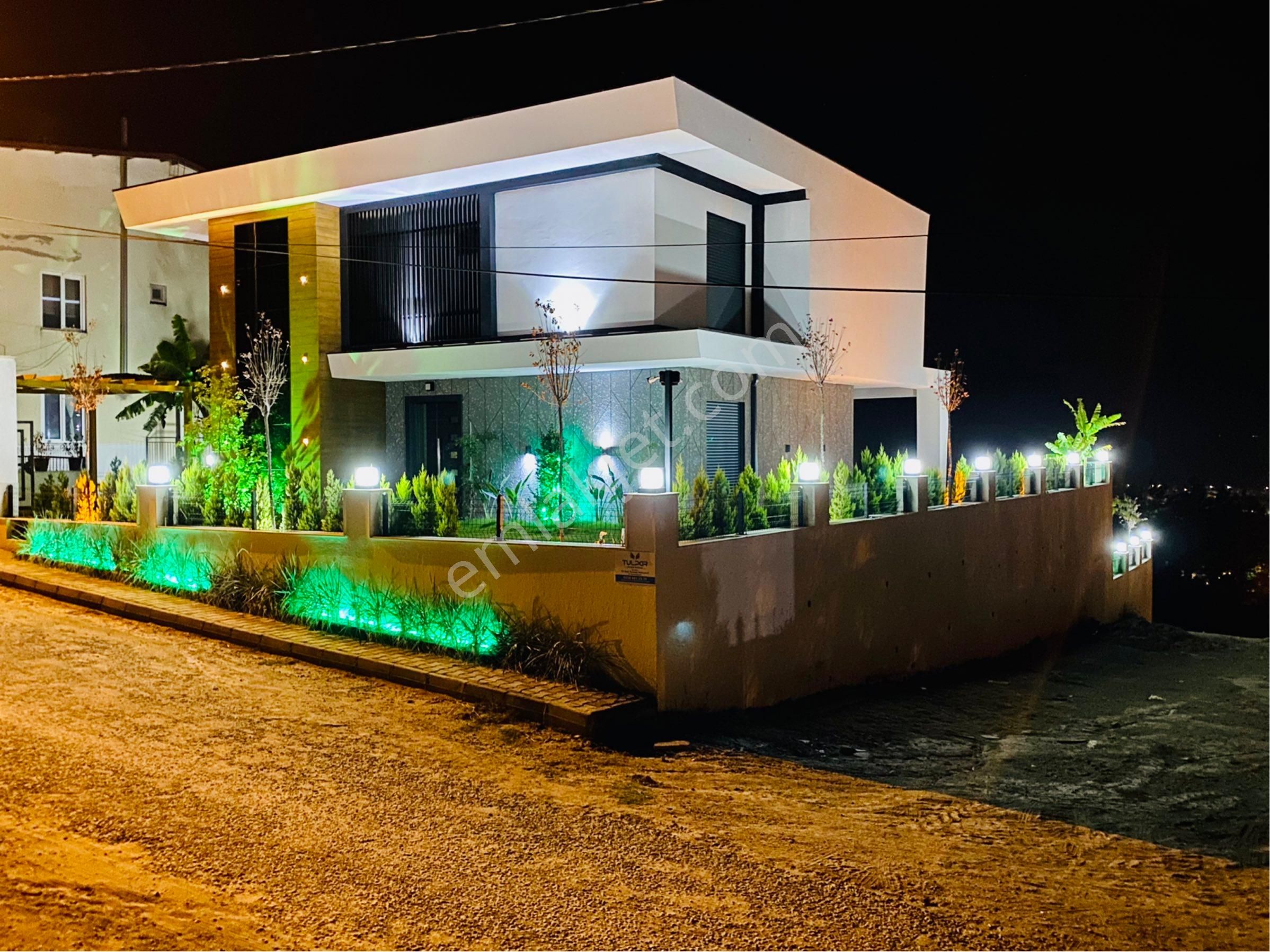 Soğucakta Full Manzaralı Özel Havuzlu Büyük Villa - Görsel 5