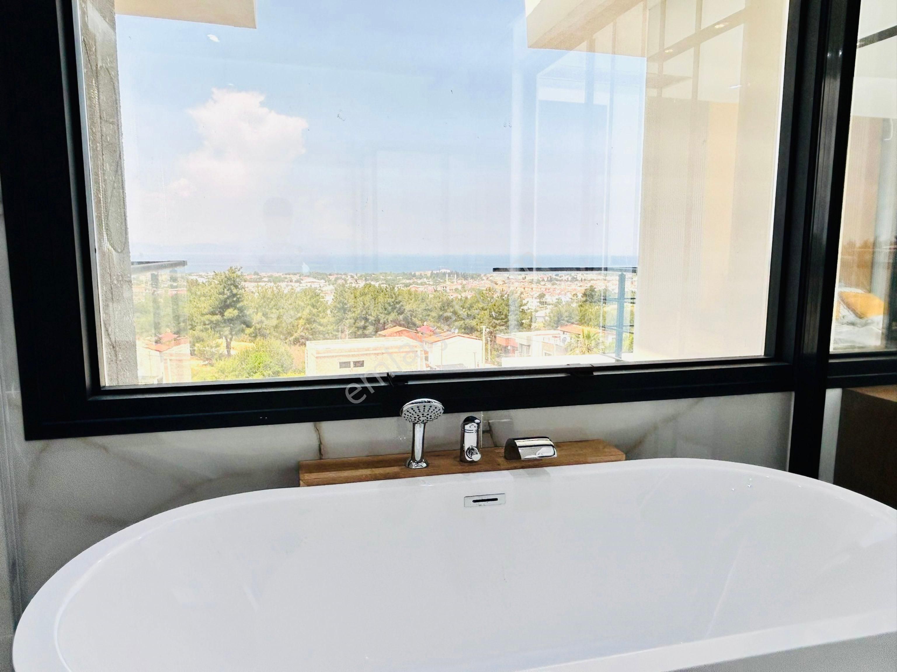 Soğucakta Full Manzaralı Özel Havuzlu Büyük Villa - Görsel 29