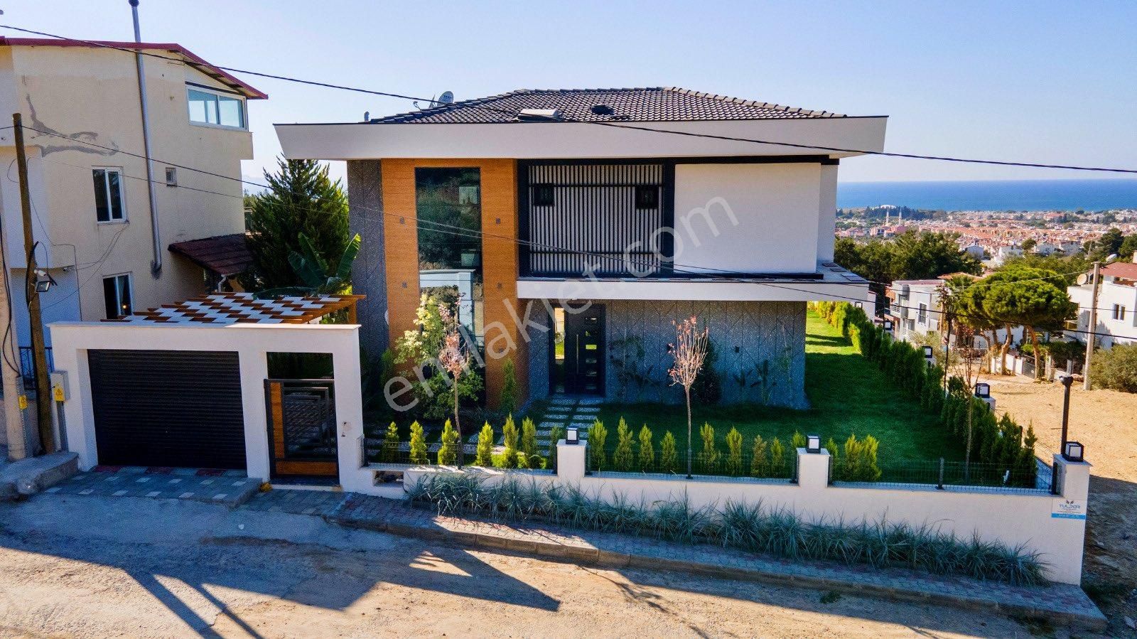 Soğucakta Full Manzaralı Özel Havuzlu Büyük Villa - Görsel 3