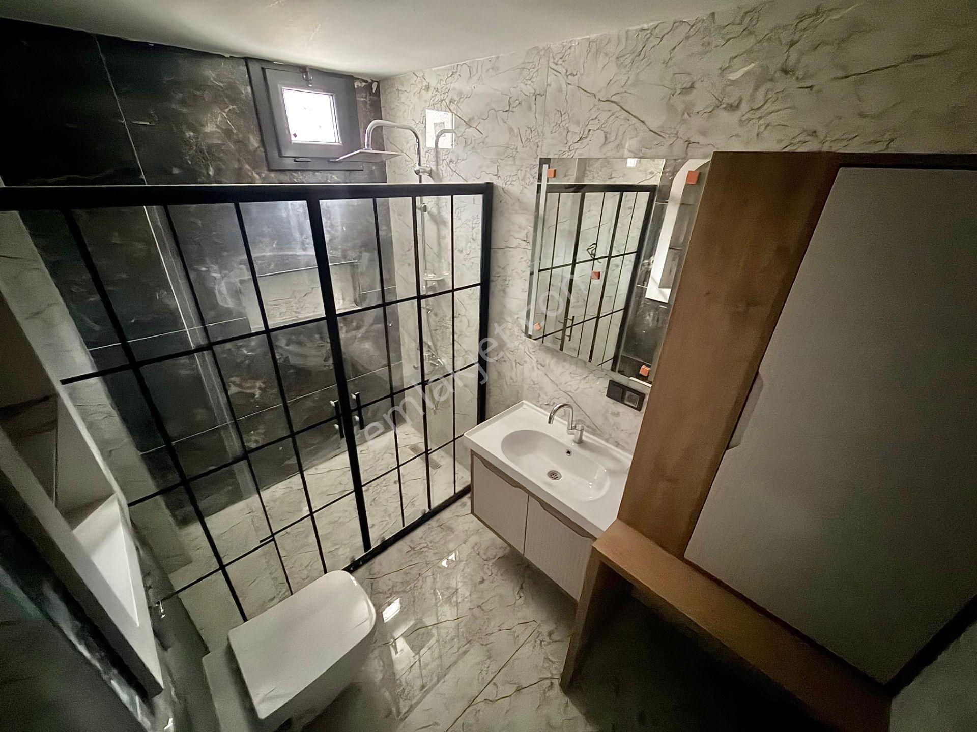 Home And Car'dan Cennetayağın'da Ön Cephe Ebevyn Bny. 2+1 Daire! - Görsel 19
