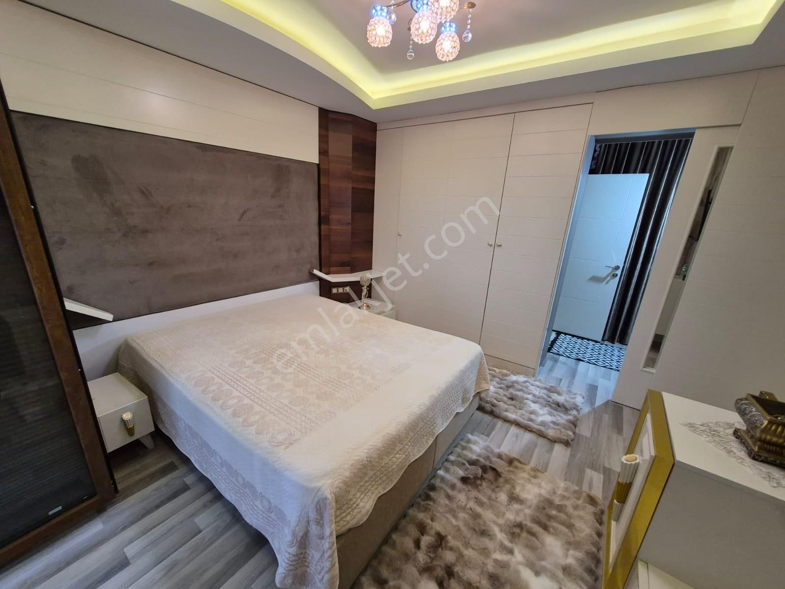 Delux'den Hürriyet Mah.'de Cadde Cepheli Satılık Lux 3+1 Daire - Görsel 13