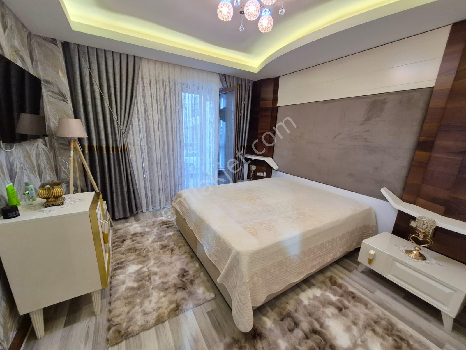 Delux'den Hürriyet Mah.'de Cadde Cepheli Satılık Lux 3+1 Daire - Görsel 12