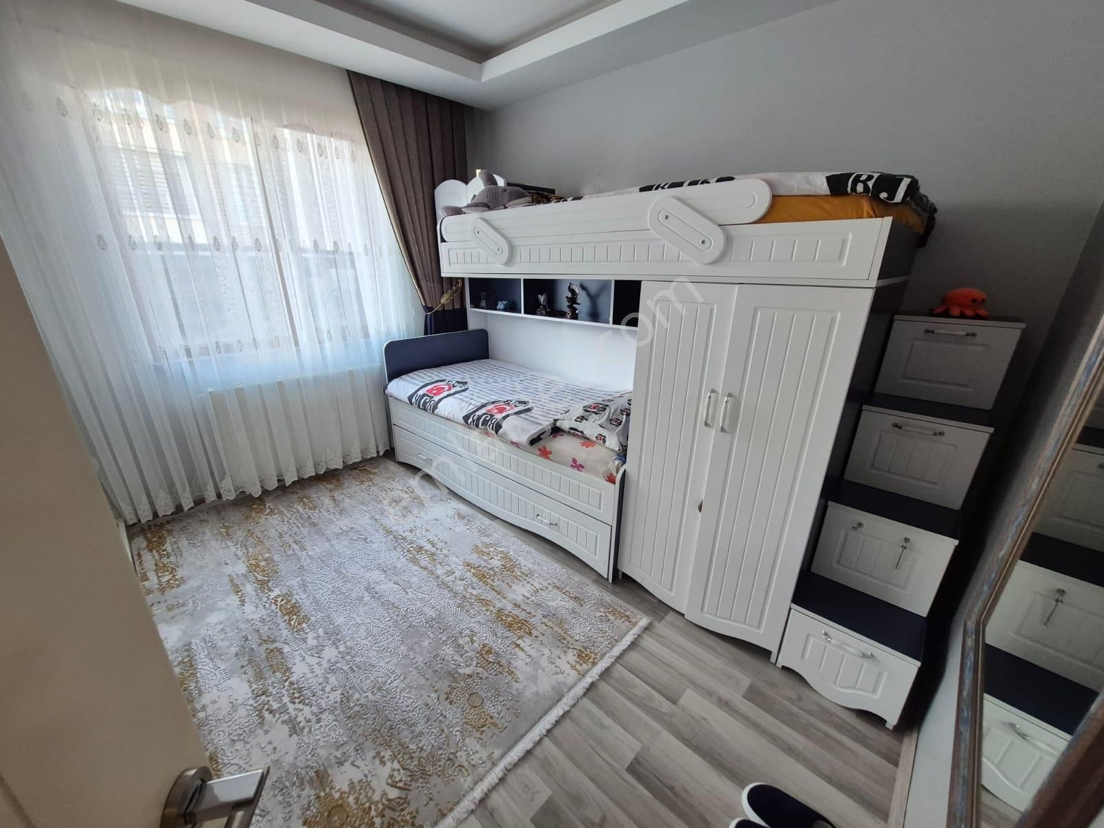 Delux'den Hürriyet Mah.'de Cadde Cepheli Satılık Lux 3+1 Daire - Görsel 19