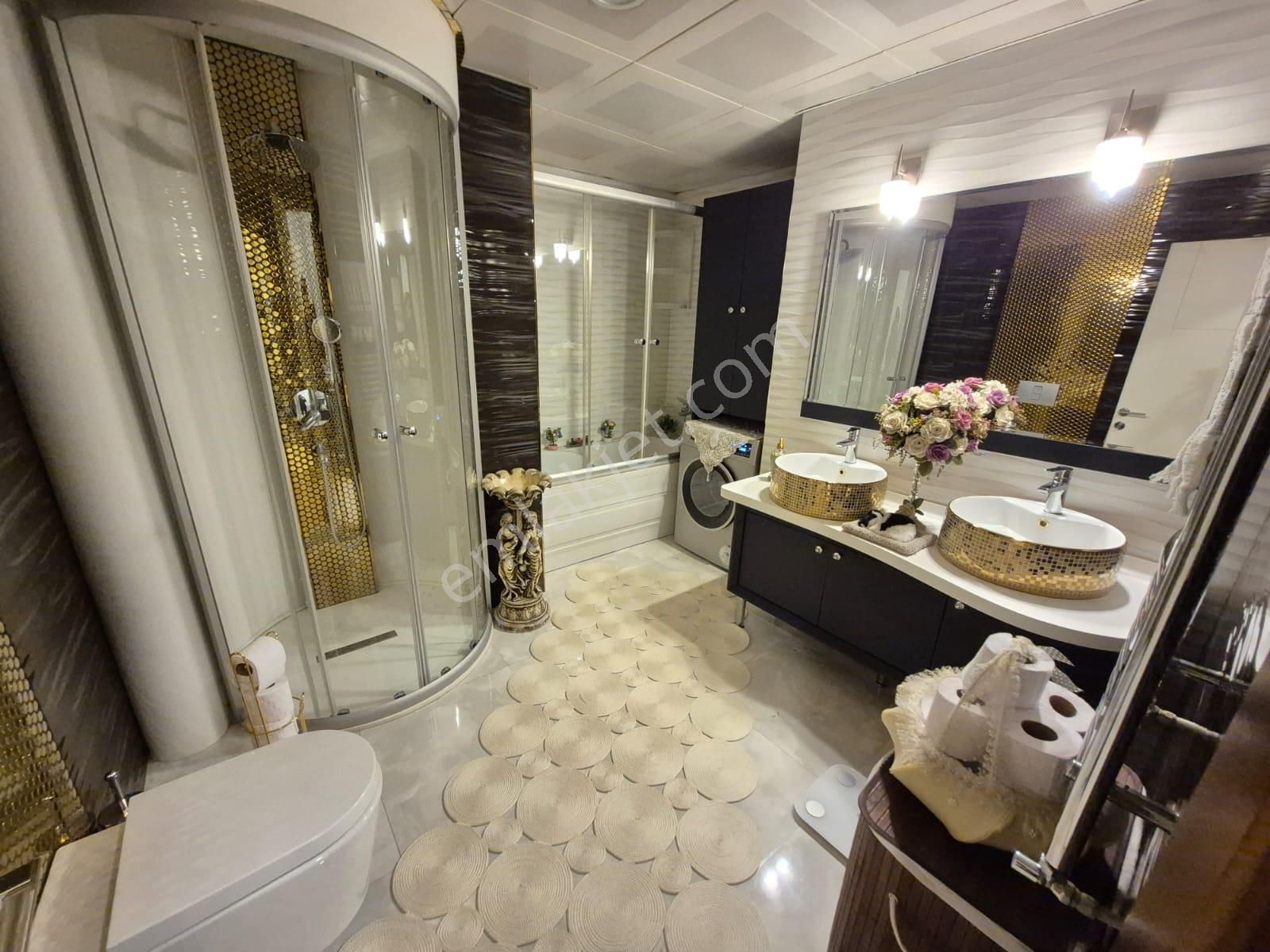 Delux'den Hürriyet Mah.'de Cadde Cepheli Satılık Lux 3+1 Daire - Görsel 24