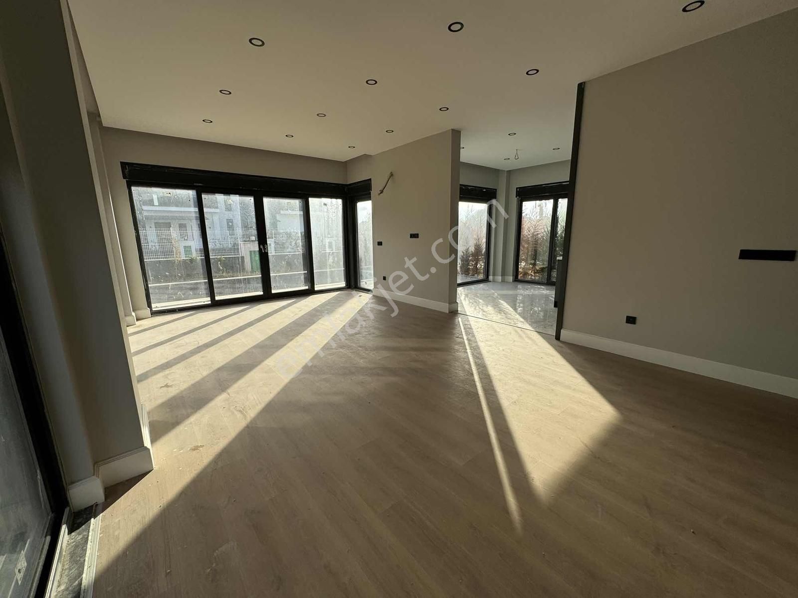 Çıplaklı'da 5+1 Ultra Lüks Yapı Gelip Görmeye Değer Müstakil - Görsel 19