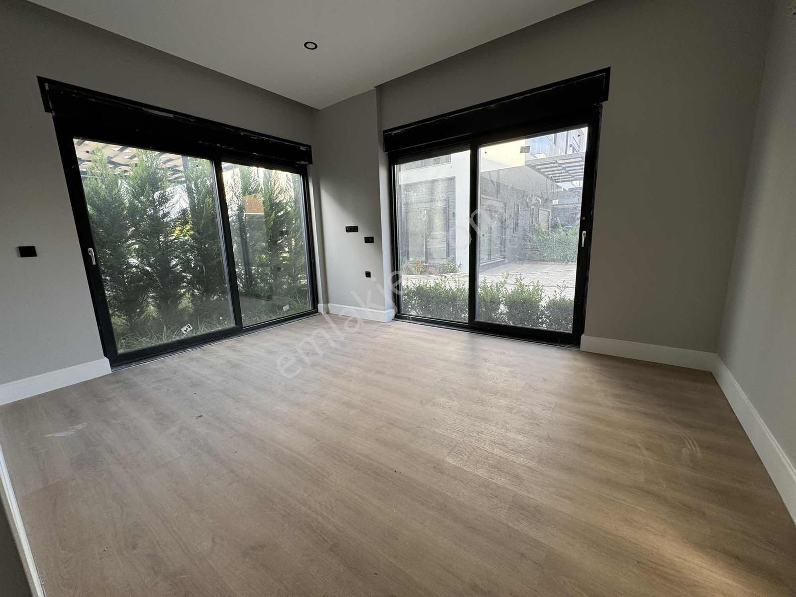 Çıplaklı'da 5+1 Ultra Lüks Yapı Gelip Görmeye Değer Müstakil - Görsel 12