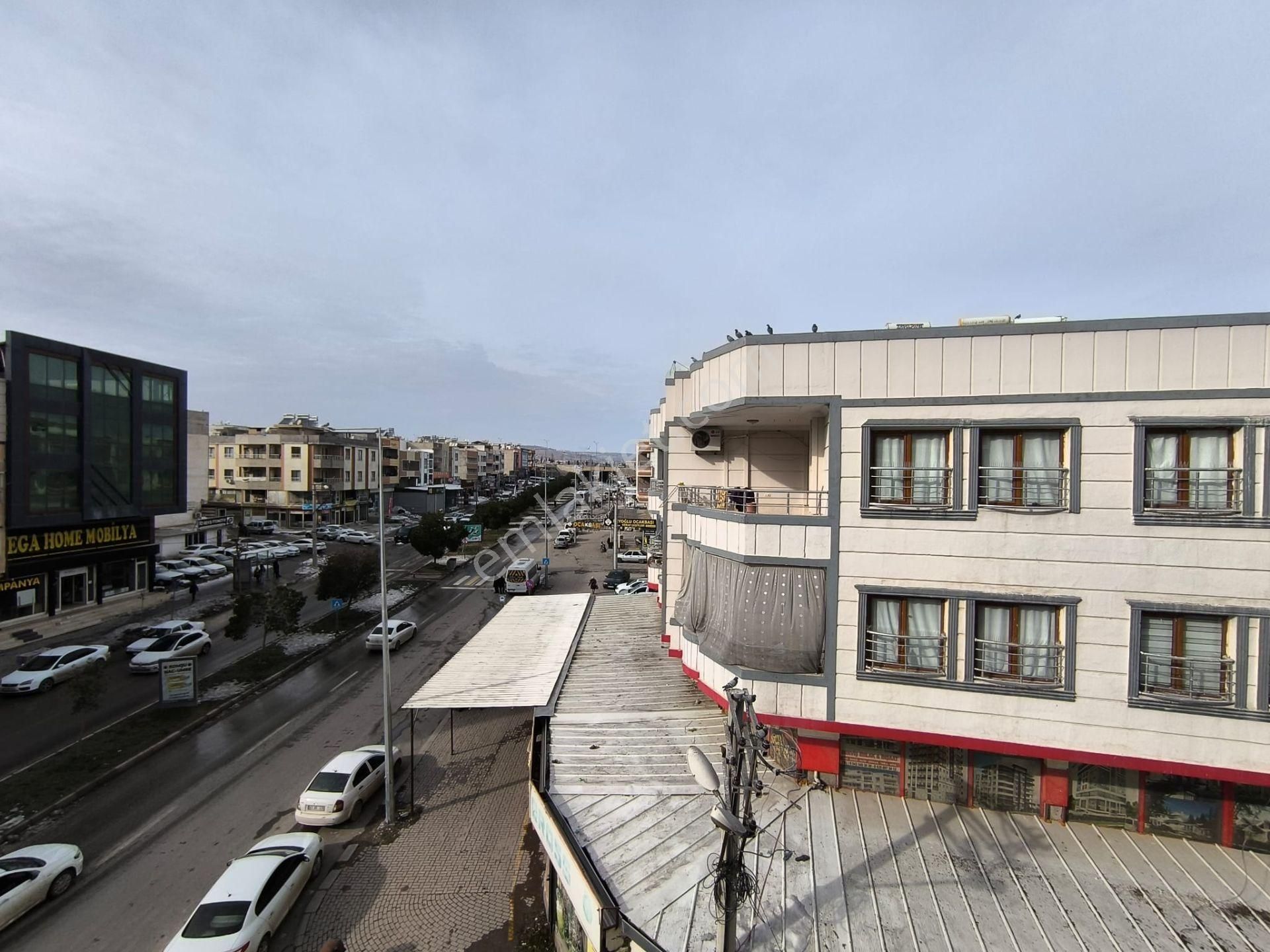 World İlkevim'den Açıksu Caddesin Ana Cadde Üzerinde 5 Katl Kiralıkı İş Binası - Görsel 10