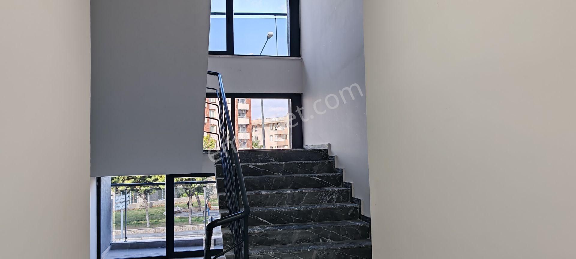 Kuşadası Merkeze Yürüme Mesafesinde Sıfır Proje - Görsel 3