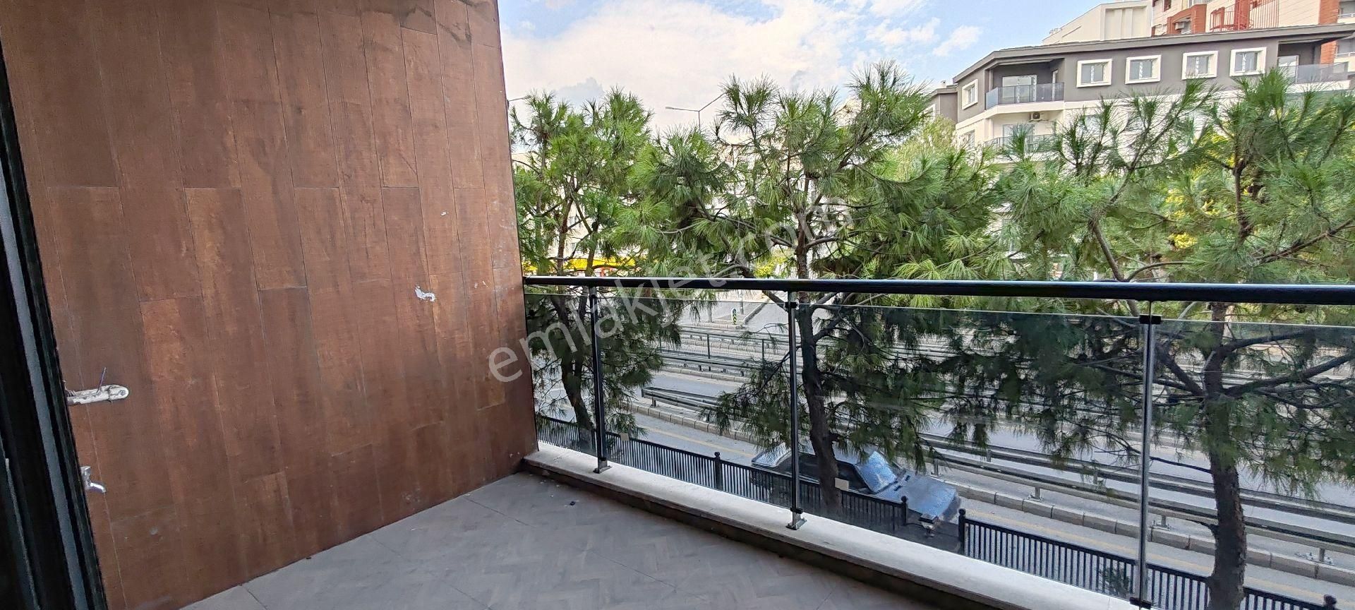 Kuşadası Merkeze Yürüme Mesafesinde Sıfır Proje - Görsel 17