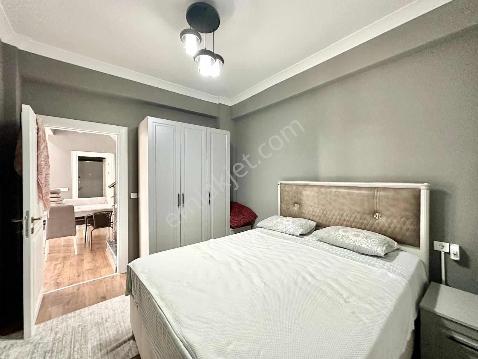 Megeden Denize Sıfır Site İçerisinde Satılık Havuzlu Villa - Görsel 27