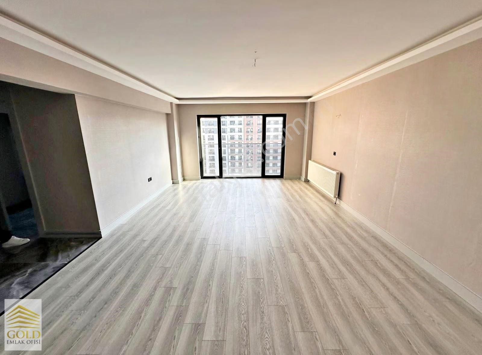 Gold Tan Ovacık Merkezde Yüksek Kat Güney Uygun Fiyata 4+1 Daire - Görsel 2