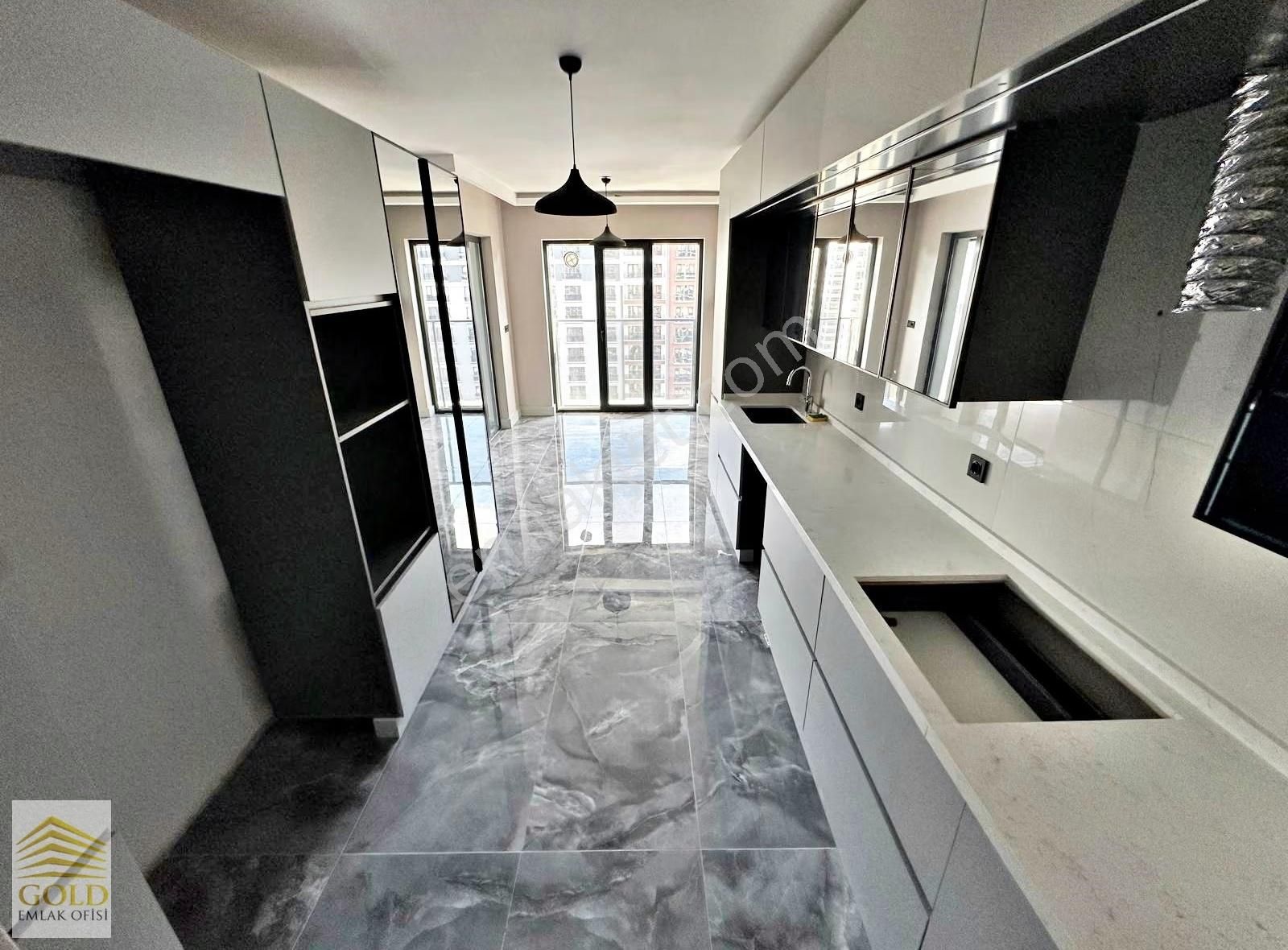 Gold Tan Ovacık Merkezde Yüksek Kat Güney Uygun Fiyata 4+1 Daire - Görsel 35