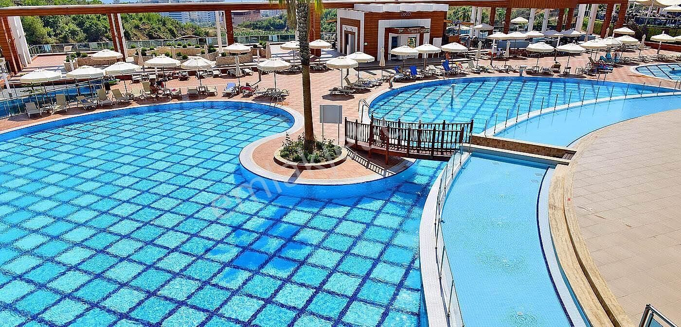 Azura Park Sitesi'nde Deniz Manzaralı Daire | Tekce - Görsel 5