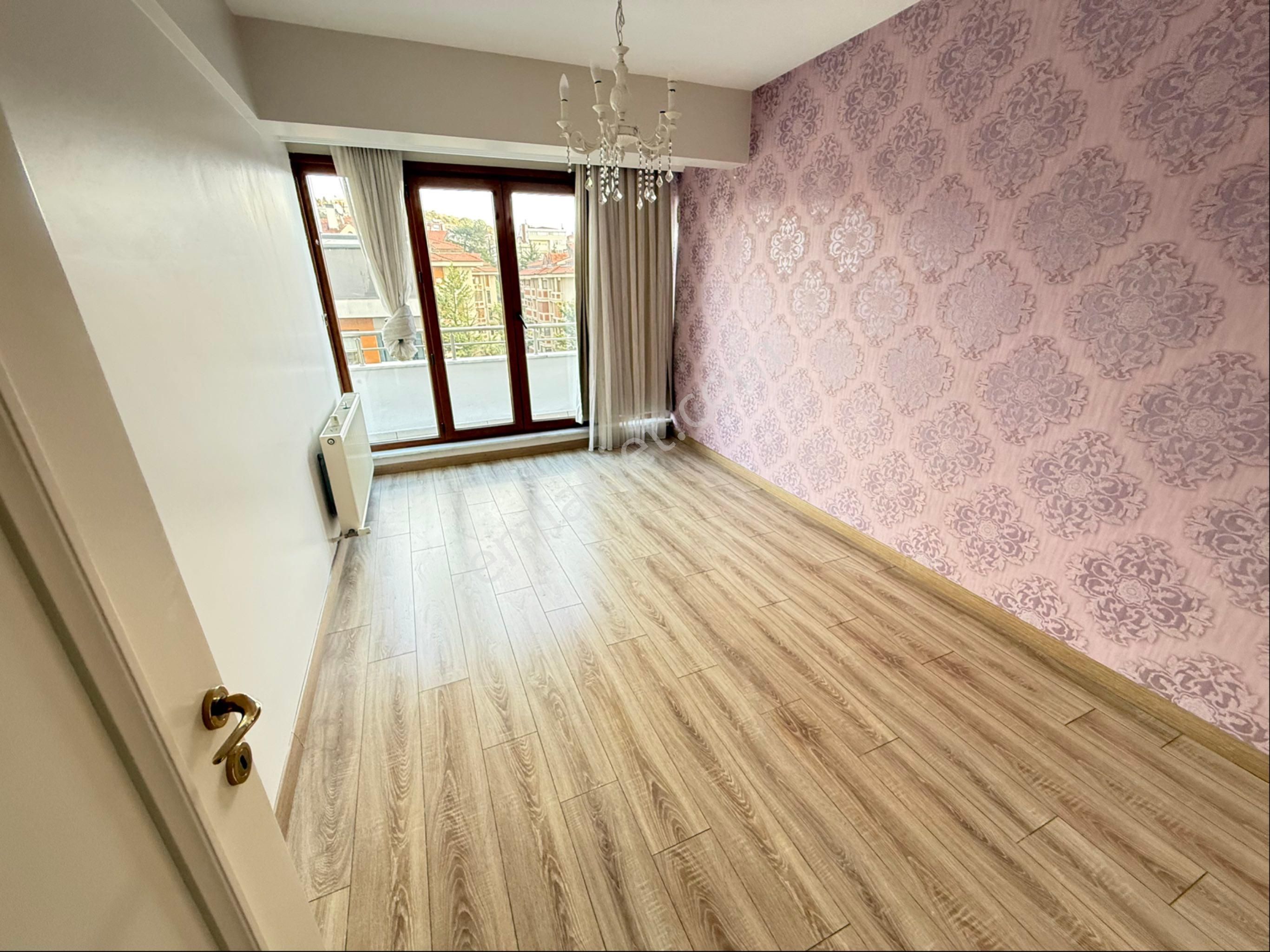 Altunizade 3+1 Boş Manzaralı Daire - Görsel 14