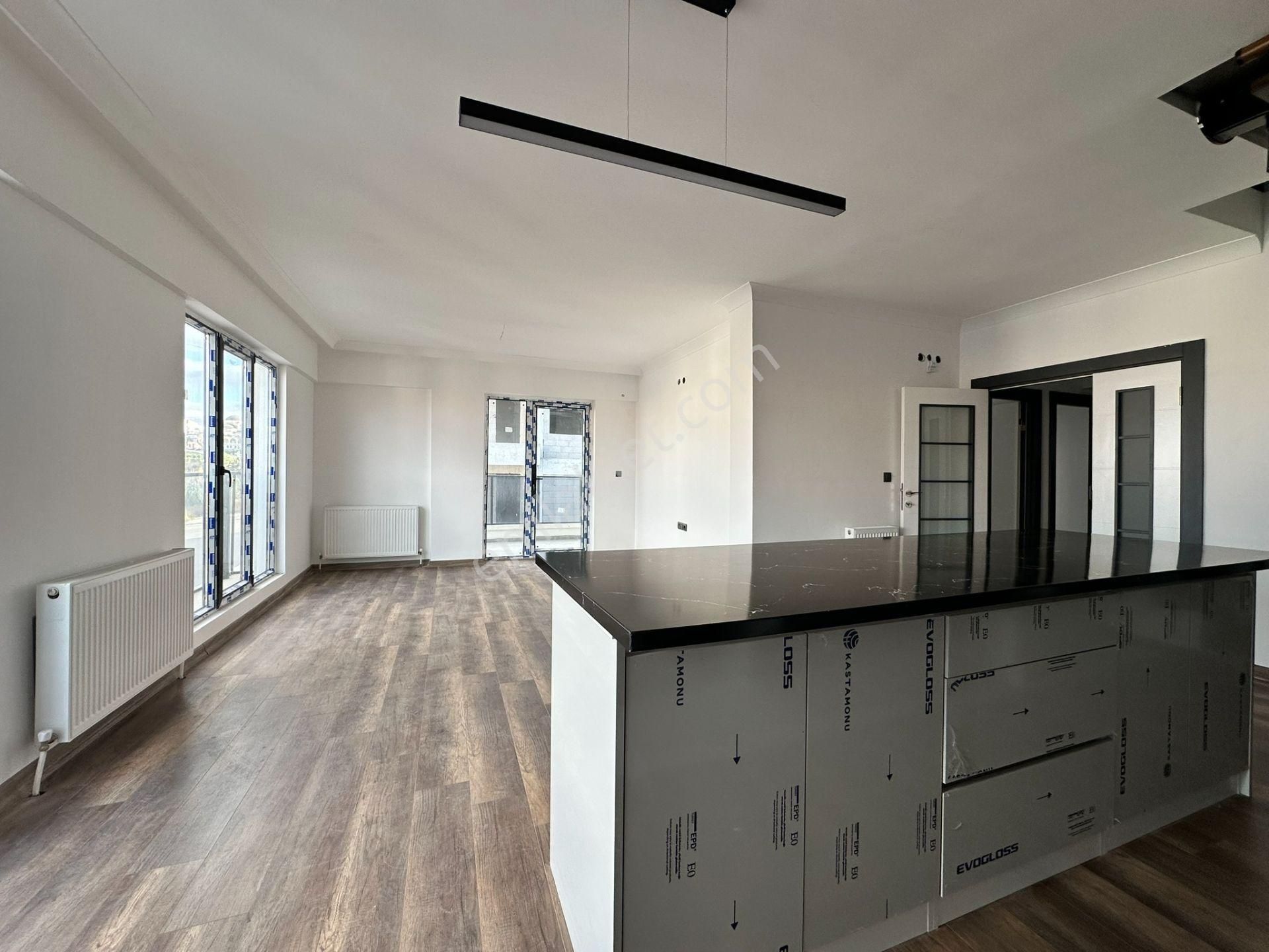 Mehmet Zengin Emlak'tan Hastane Yakını, Ultra Lüks, Sıfır 3.kat 4+1 Dubleks Daire - Görsel 14