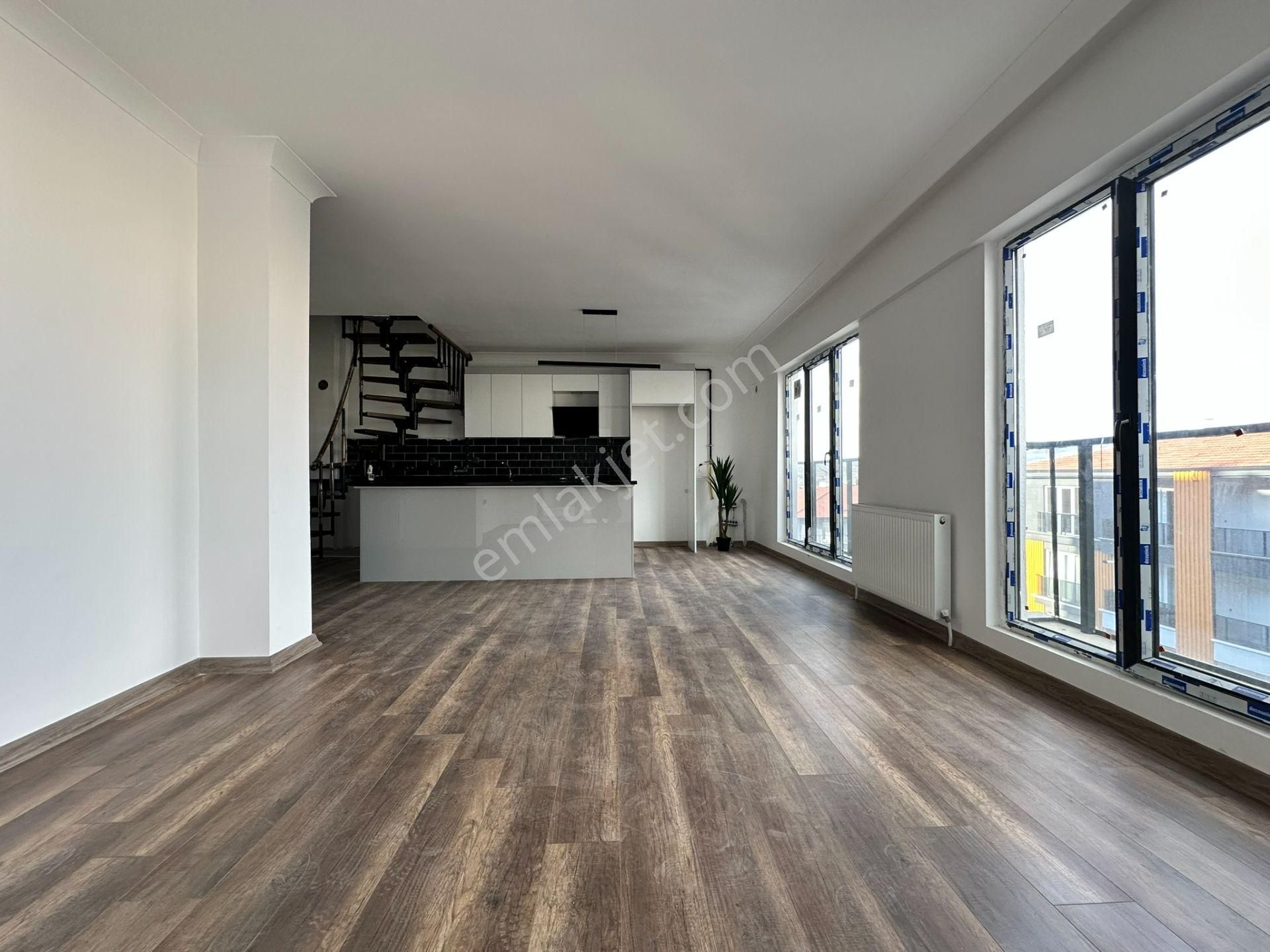 Mehmet Zengin Emlak'tan Hastane Yakını, Ultra Lüks, Sıfır 3.kat 4+1 Dubleks Daire - Görsel 6