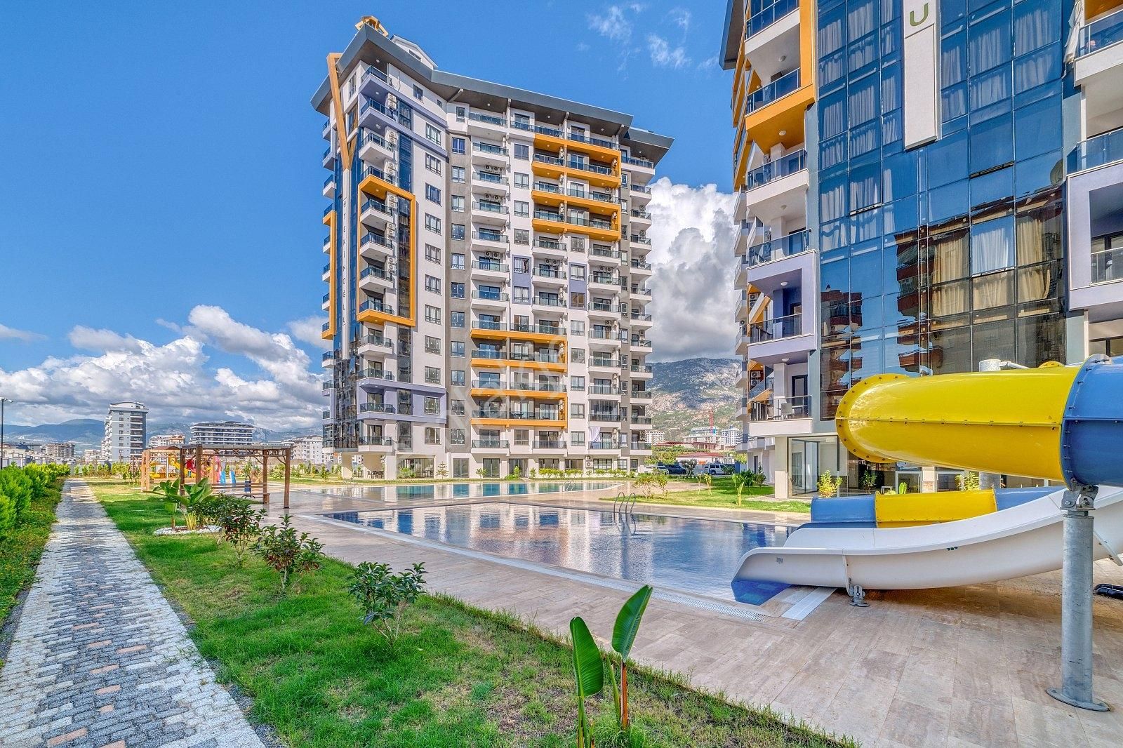 Mahmutlar'da Merkezi Konumda Eşyalı Daire | Tekce - Görsel 8