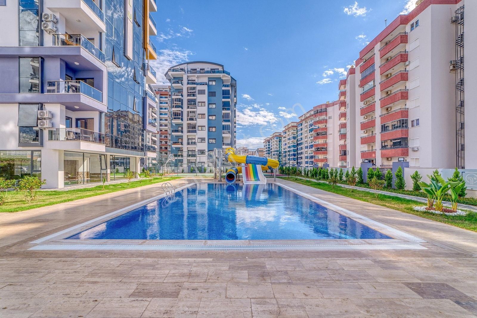 Mahmutlar'da Merkezi Konumda Eşyalı Daire | Tekce - Görsel 16