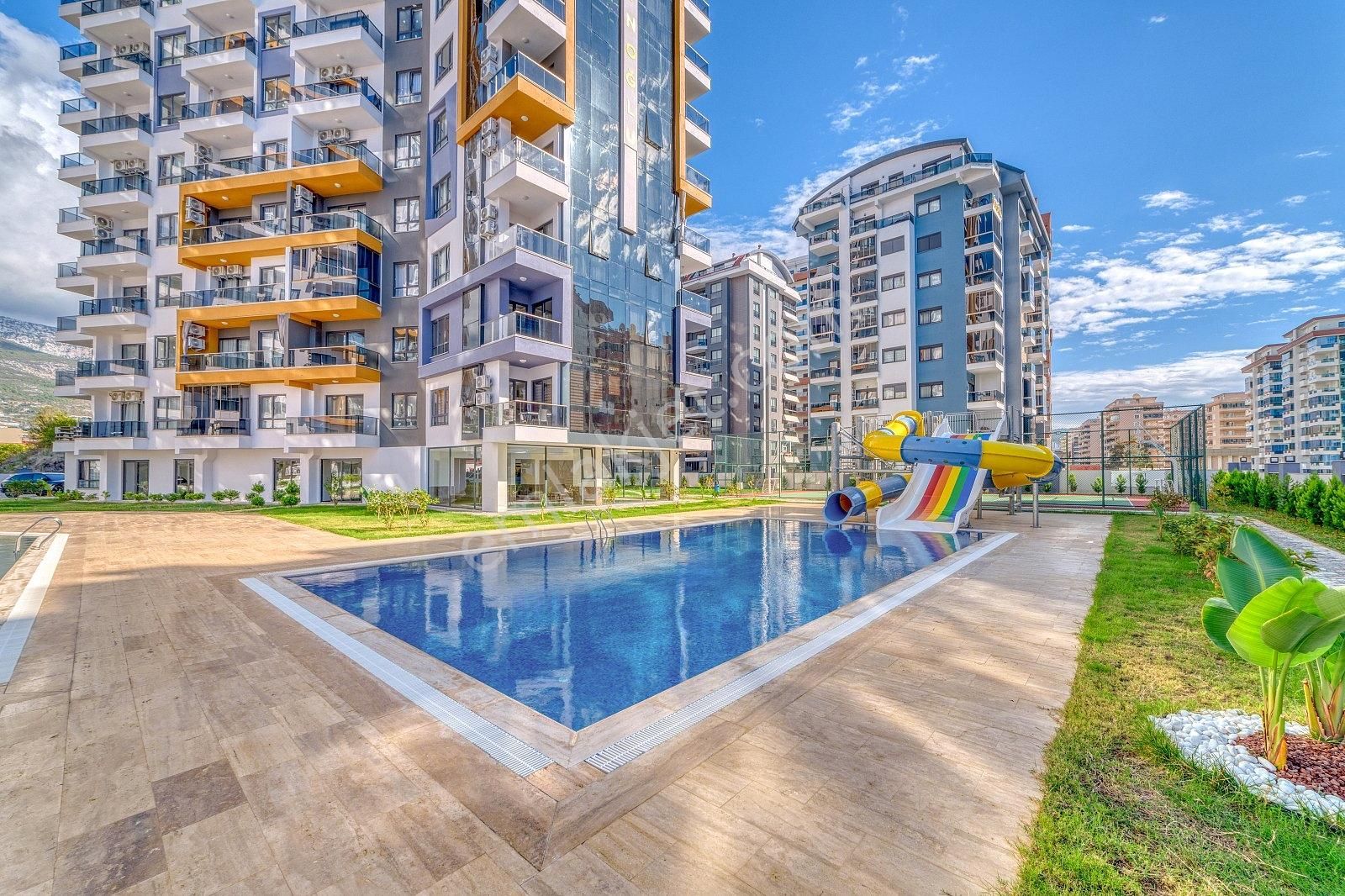 Mahmutlar'da Merkezi Konumda Eşyalı Daire | Tekce - Görsel 22