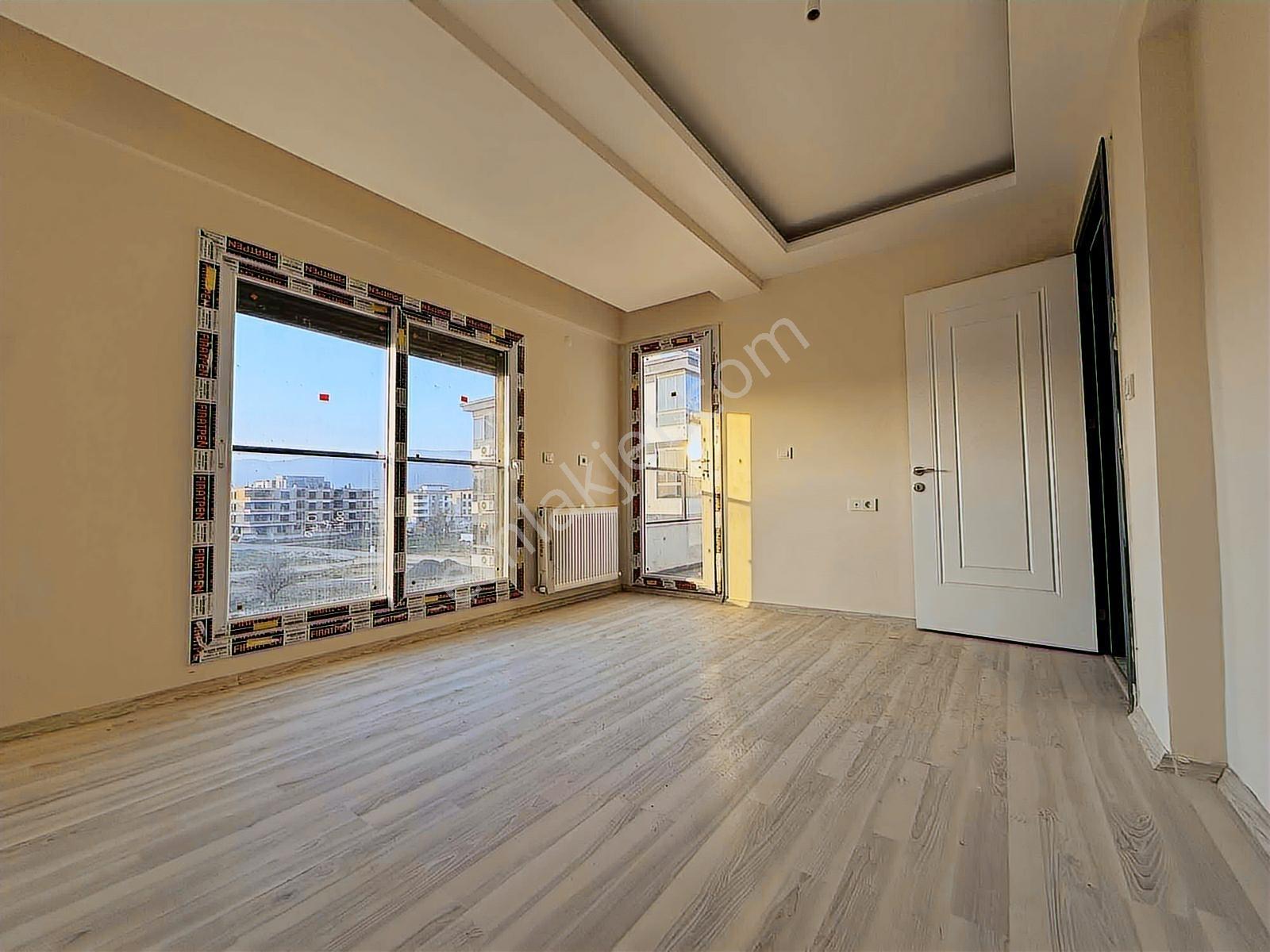 Uygan'dan Muratbey Mah. 150m² 3+1 Lüx Arakat Koruluk Mevkii - Görsel 11