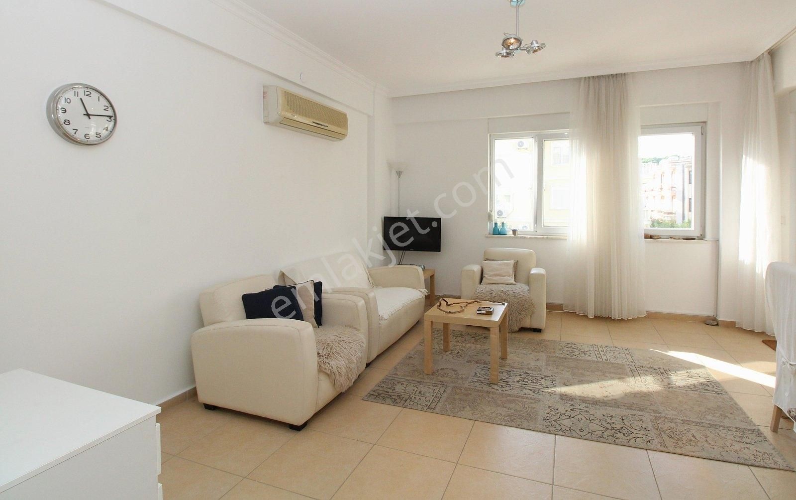 King Cleodora 2 Sitesinde Ara Katta Eşyalı 2+1 | Tekce - Görsel 16