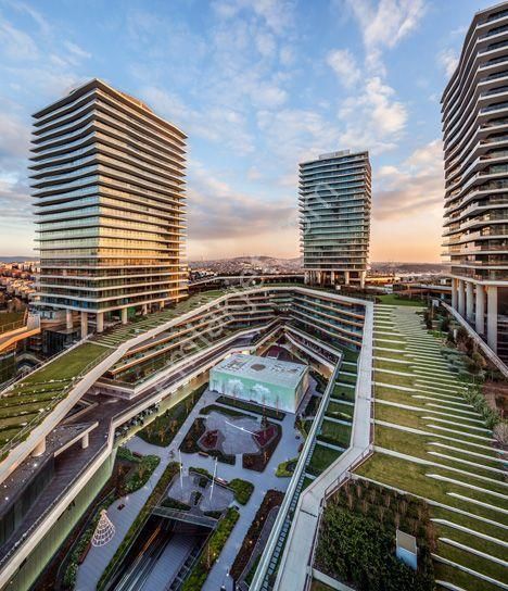 Zorlu Center Satılık 200 M2 Dekorasyonlu Ofis - Görsel 2