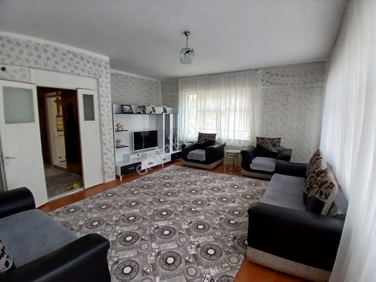 Akçay Emlak'tan Akşehir Mualla Nigar Ortaokulu Civarı Ara Kat Satılık Geniş 2+1 Daire - Görsel 10