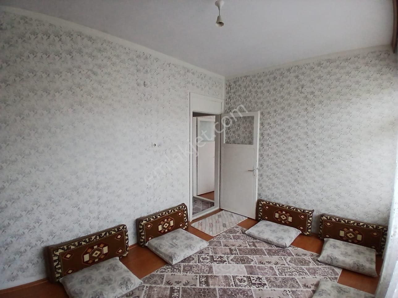 Akçay Emlak'tan Akşehir Mualla Nigar Ortaokulu Civarı Ara Kat Satılık Geniş 2+1 Daire - Görsel 15