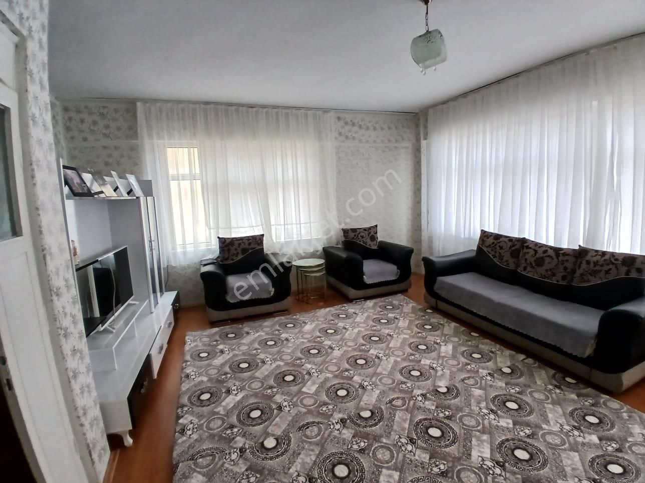 Akçay Emlak'tan Akşehir Mualla Nigar Ortaokulu Civarı Ara Kat Satılık Geniş 2+1 Daire - Görsel 11