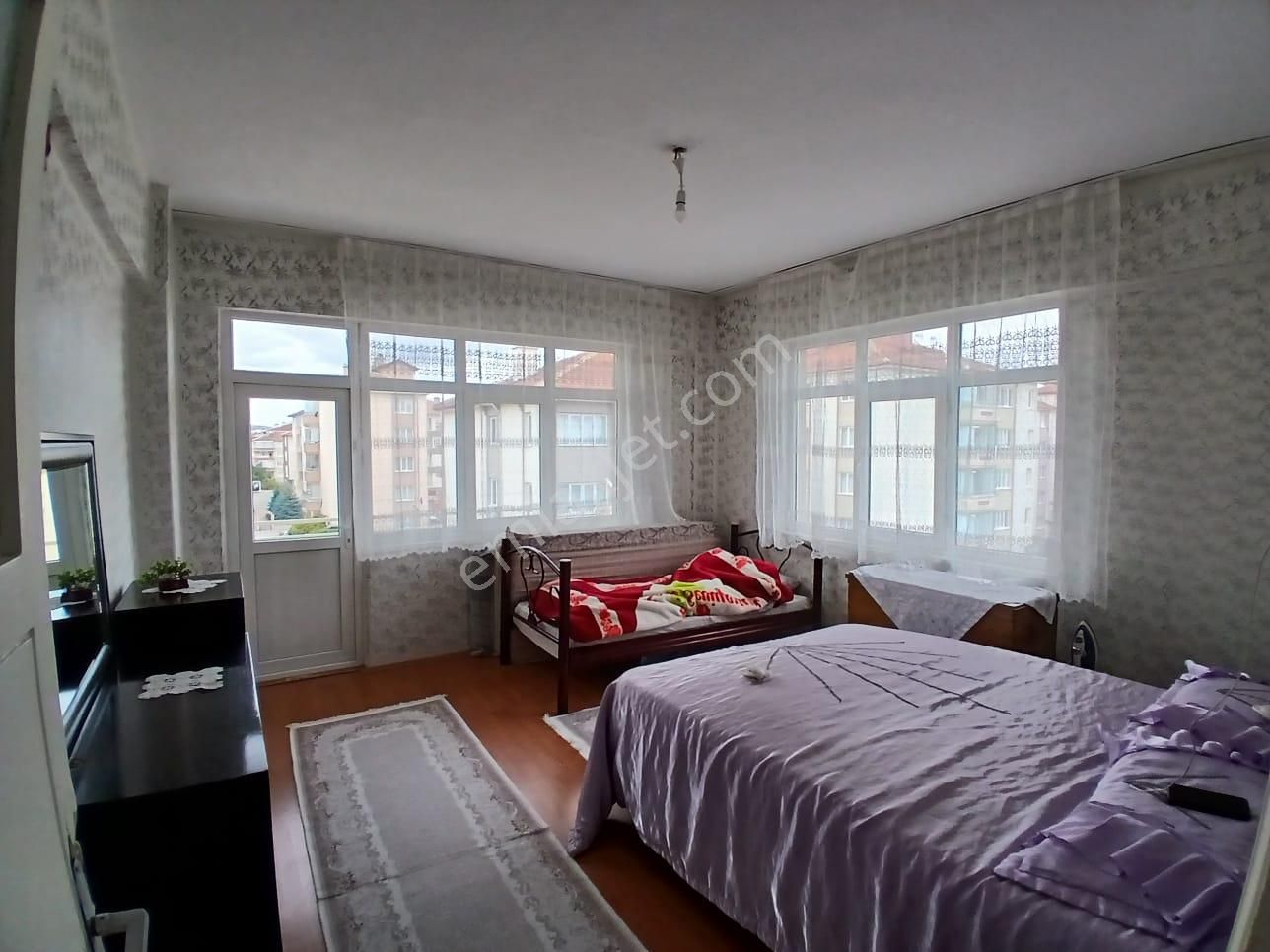 Akçay Emlak'tan Akşehir Mualla Nigar Ortaokulu Civarı Ara Kat Satılık Geniş 2+1 Daire - Görsel 29