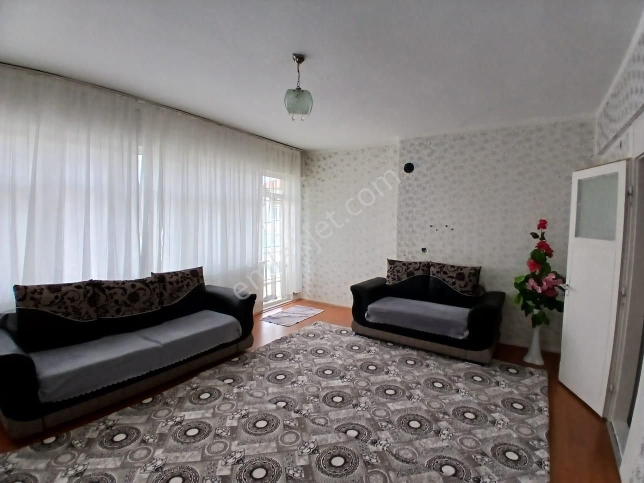 Akçay Emlak'tan Akşehir Mualla Nigar Ortaokulu Civarı Ara Kat Satılık Geniş 2+1 Daire - Görsel 6