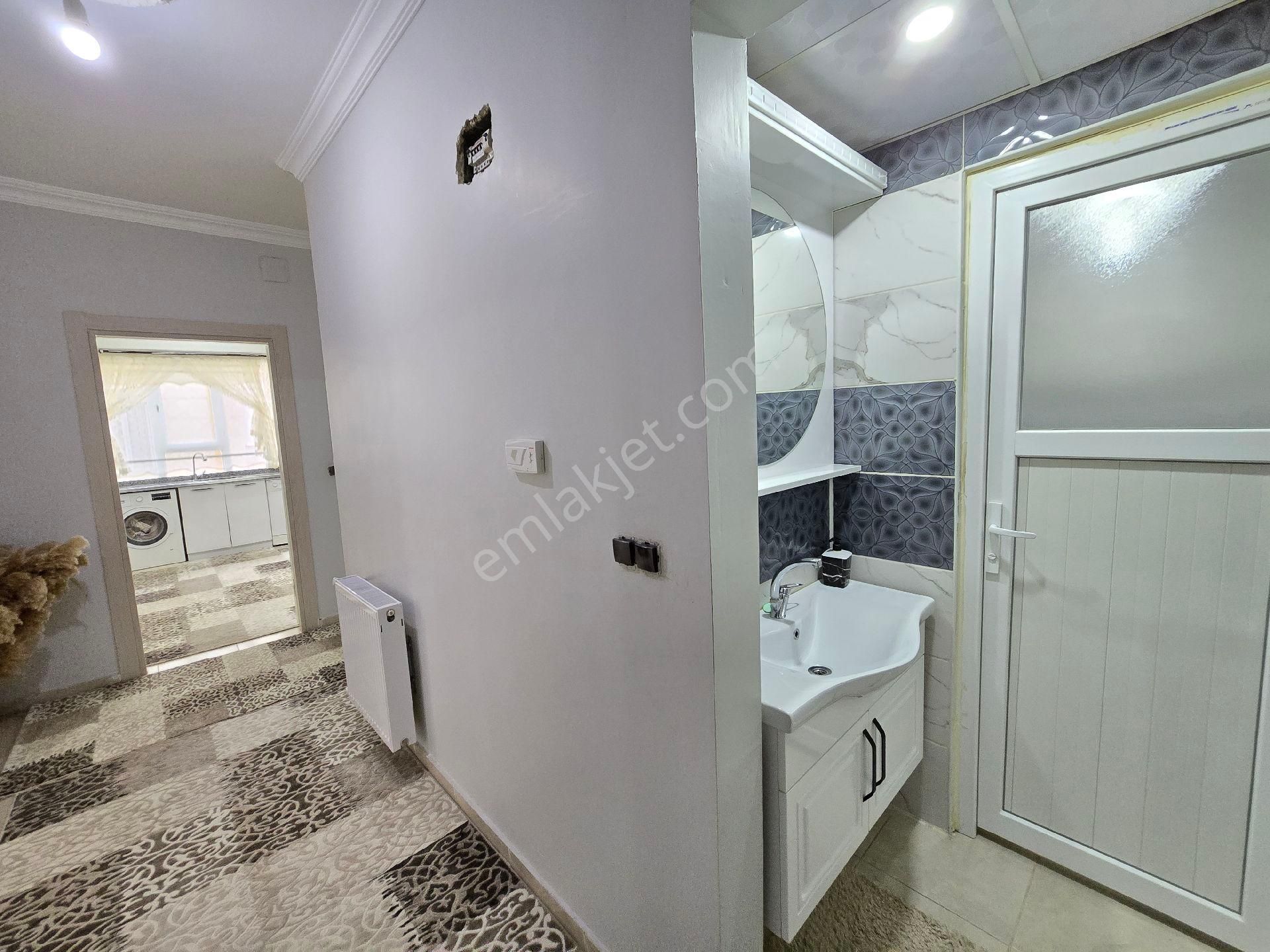 Cadde Seyran'dan Satılık 2+1 120m2 2+1 1.kat Ebeveyn Banyolu - Görsel 9