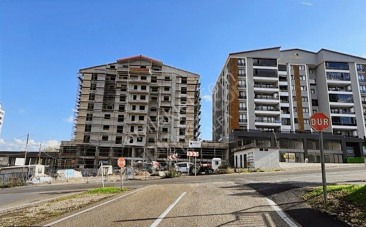 Lookhause Gayrimenkul'den 75.yıl Bölgesinde Satılık 3+1 Daire - Görsel 3