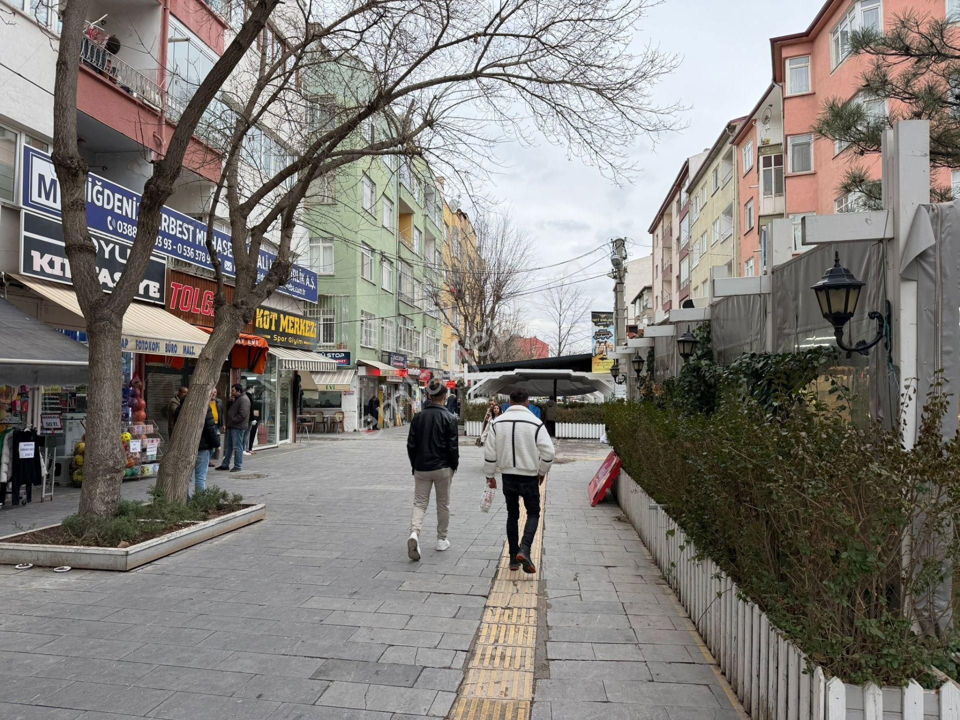 E.gökal Kiralık Çarşı Merkez Giriş Kat 2+1 Yapılı Ofis Şadırvan - Görsel 13