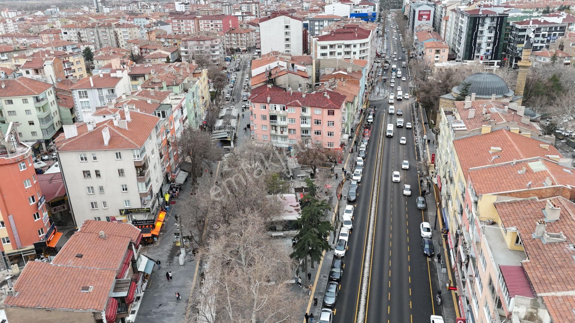 E.gökal Kiralık Çarşı Merkez Giriş Kat 2+1 Yapılı Ofis Şadırvan - Görsel 16