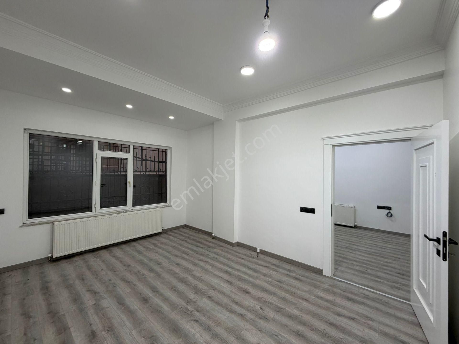 E.gökal Kiralık Çarşı Merkez Giriş Kat 2+1 Yapılı Ofis Şadırvan - Görsel 3