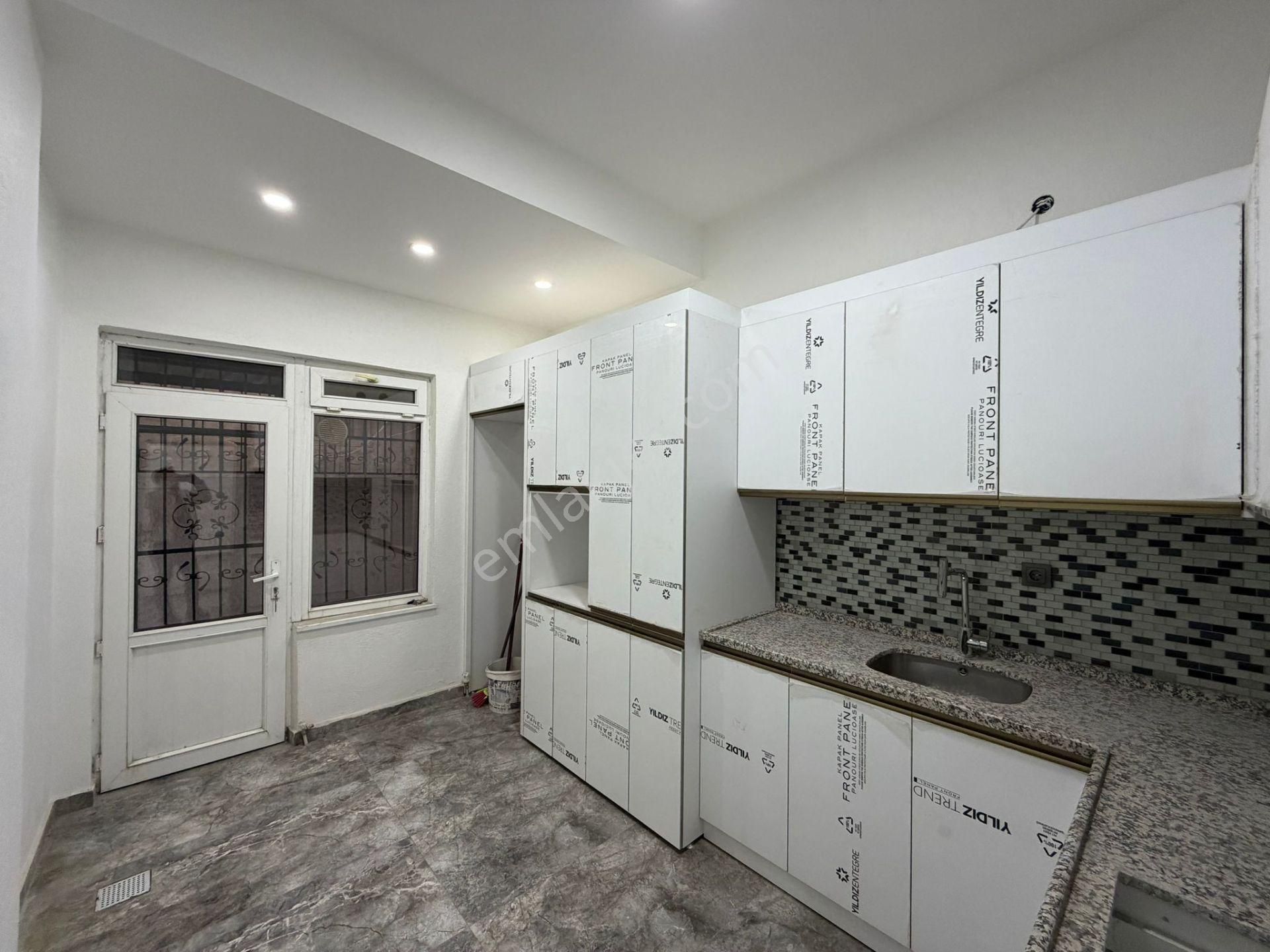 E.gökal Kiralık Çarşı Merkez Giriş Kat 2+1 Yapılı Ofis Şadırvan - Görsel 8