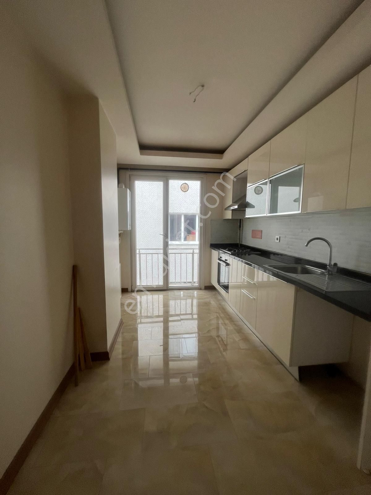 Müslüm Emlaktan Avcılar Merkezde Yeni Binada Kiralık Daire - Görsel 7