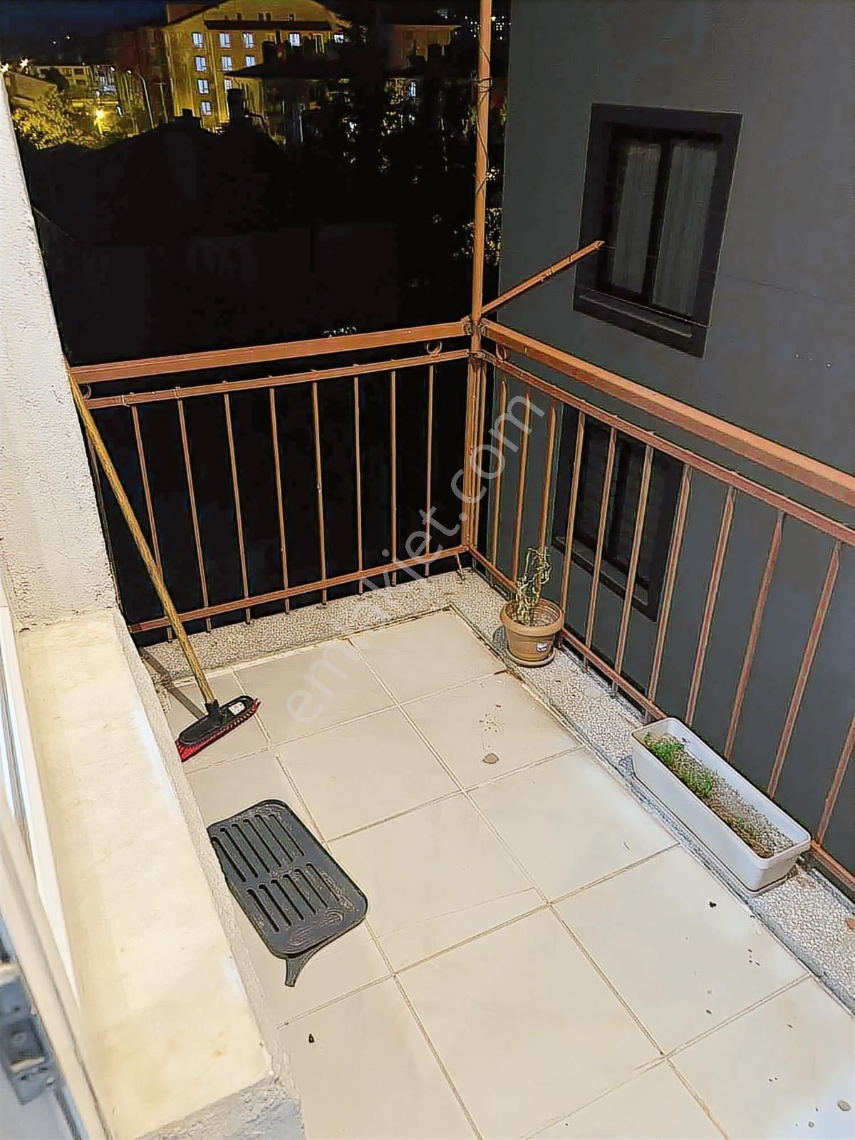 Dinamikten Gazi Mahallesinde Satlık Daire - Görsel 4