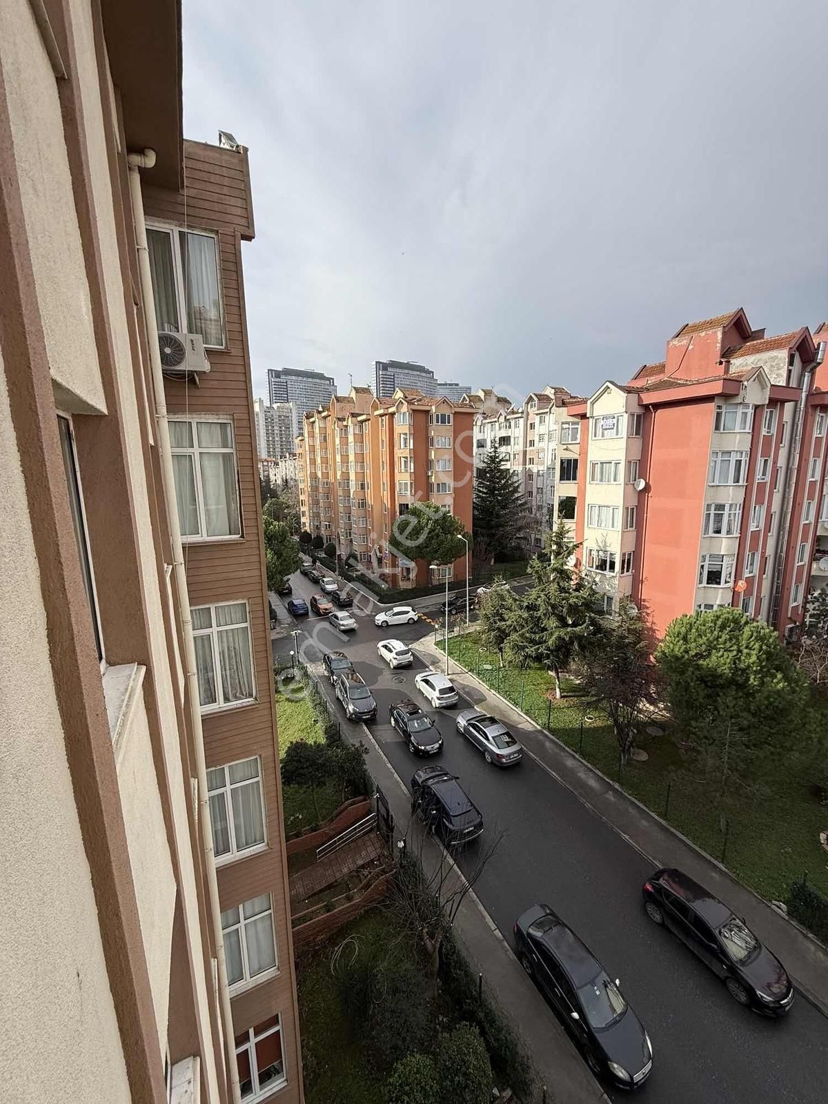 Bahçeşehir Esenkent Merkezde 108m2 3+1 Kiralık Daire - Görsel 34