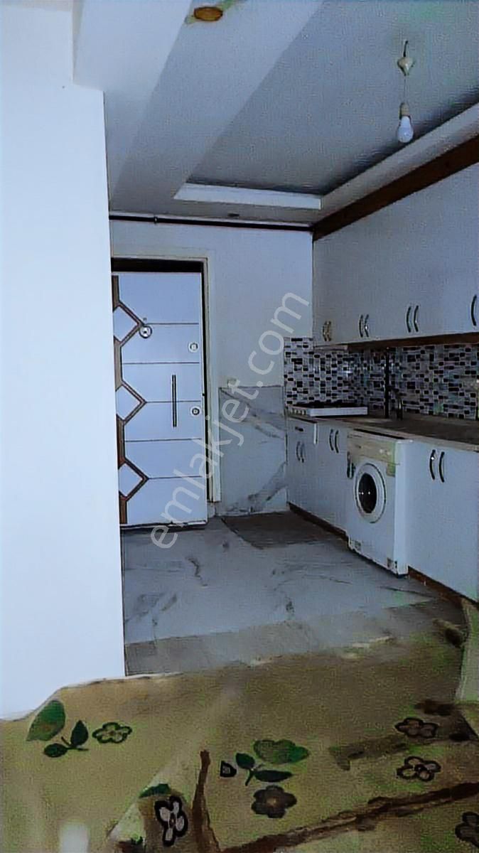 Çınar'da Çift Apart Tek Tapu 40 Ar M2 1+1 Uygun Fiyat