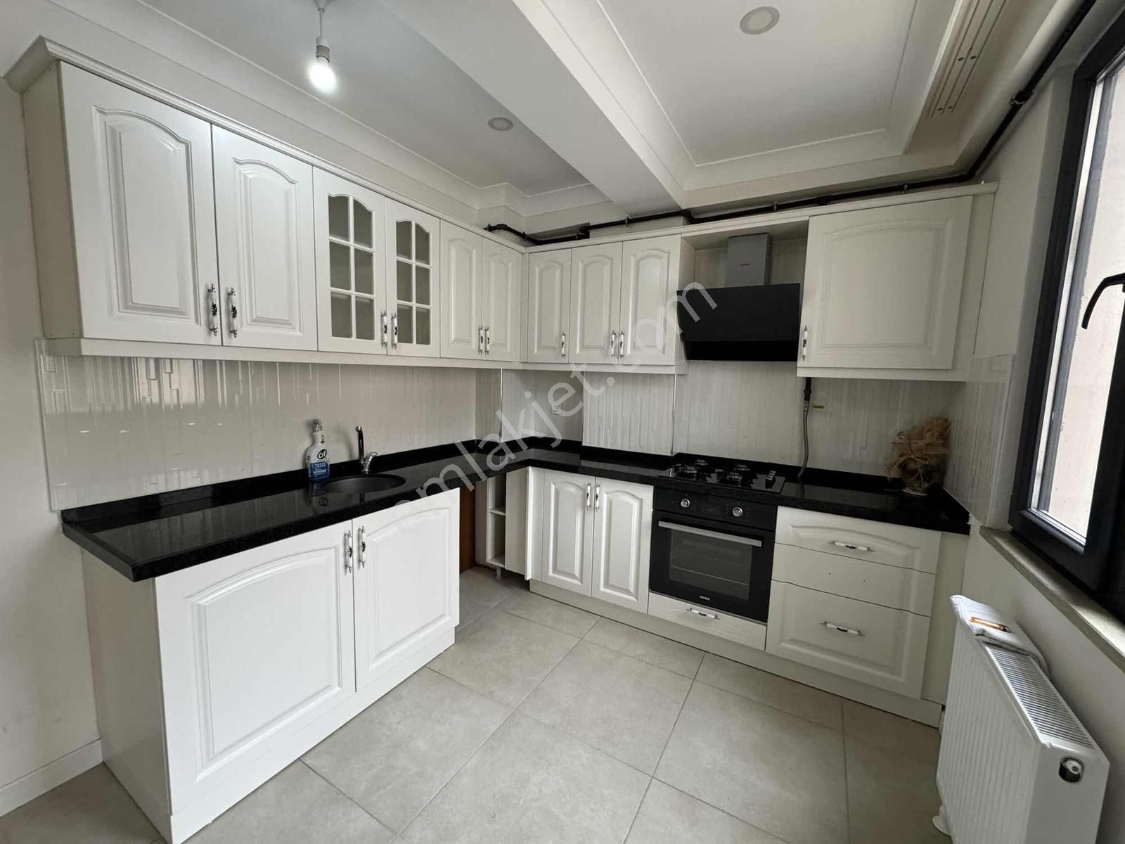 Vefa Gayrimenkulden Bey Konakları Sitesinde Satılık 3+1 Daire - Görsel 3