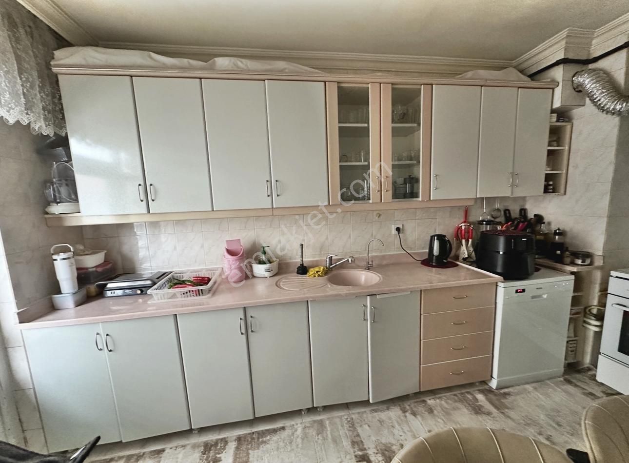 Aşıkveysel Mahallesinde Katta Bağımsız Salon Yapılı 3+1 Satılık Daire - Görsel 11