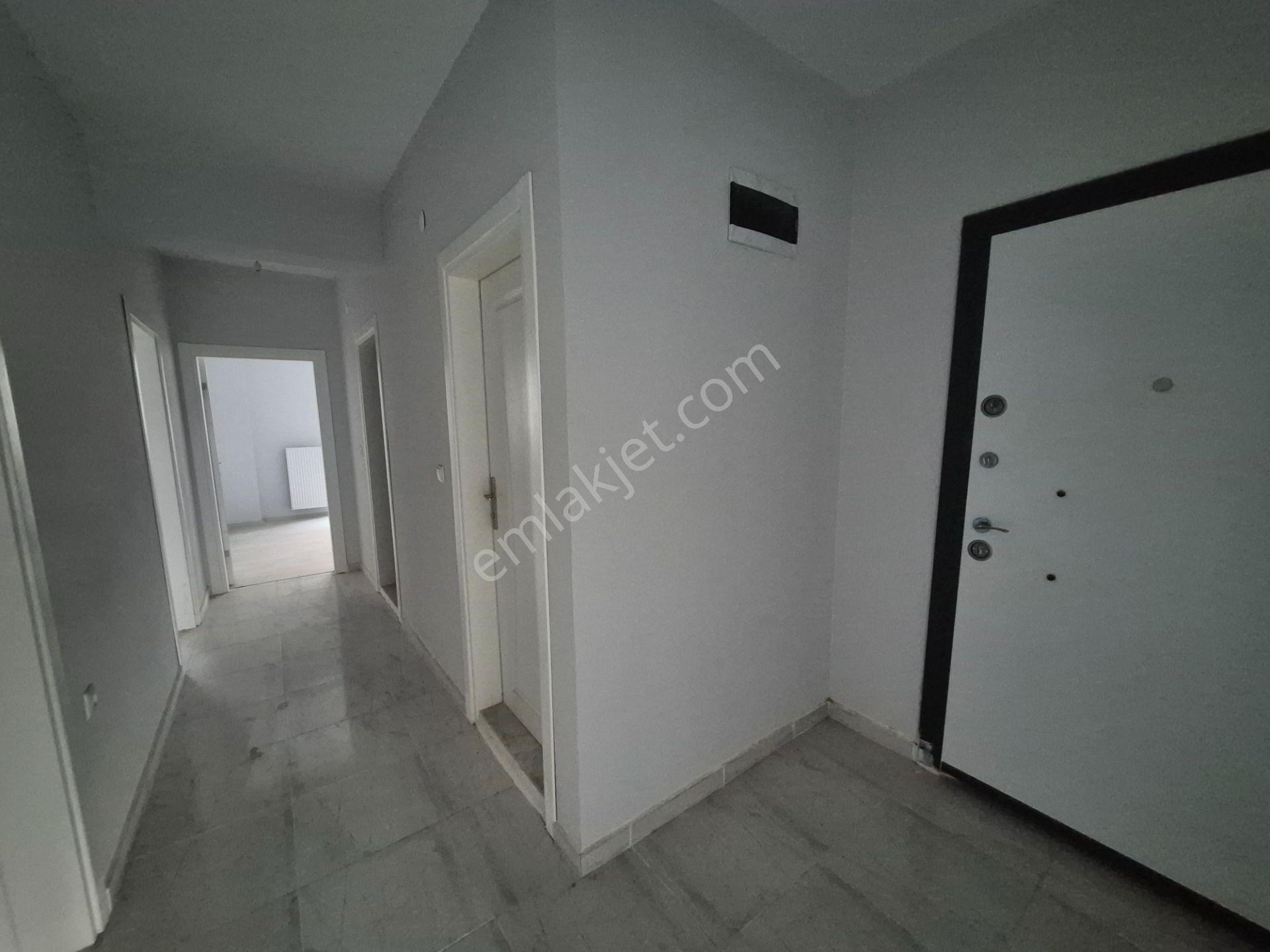 Canik Gaziosmanpaşa'da Caddeye Yakın Satılık 3+1 Sıfır Daire - Görsel 17