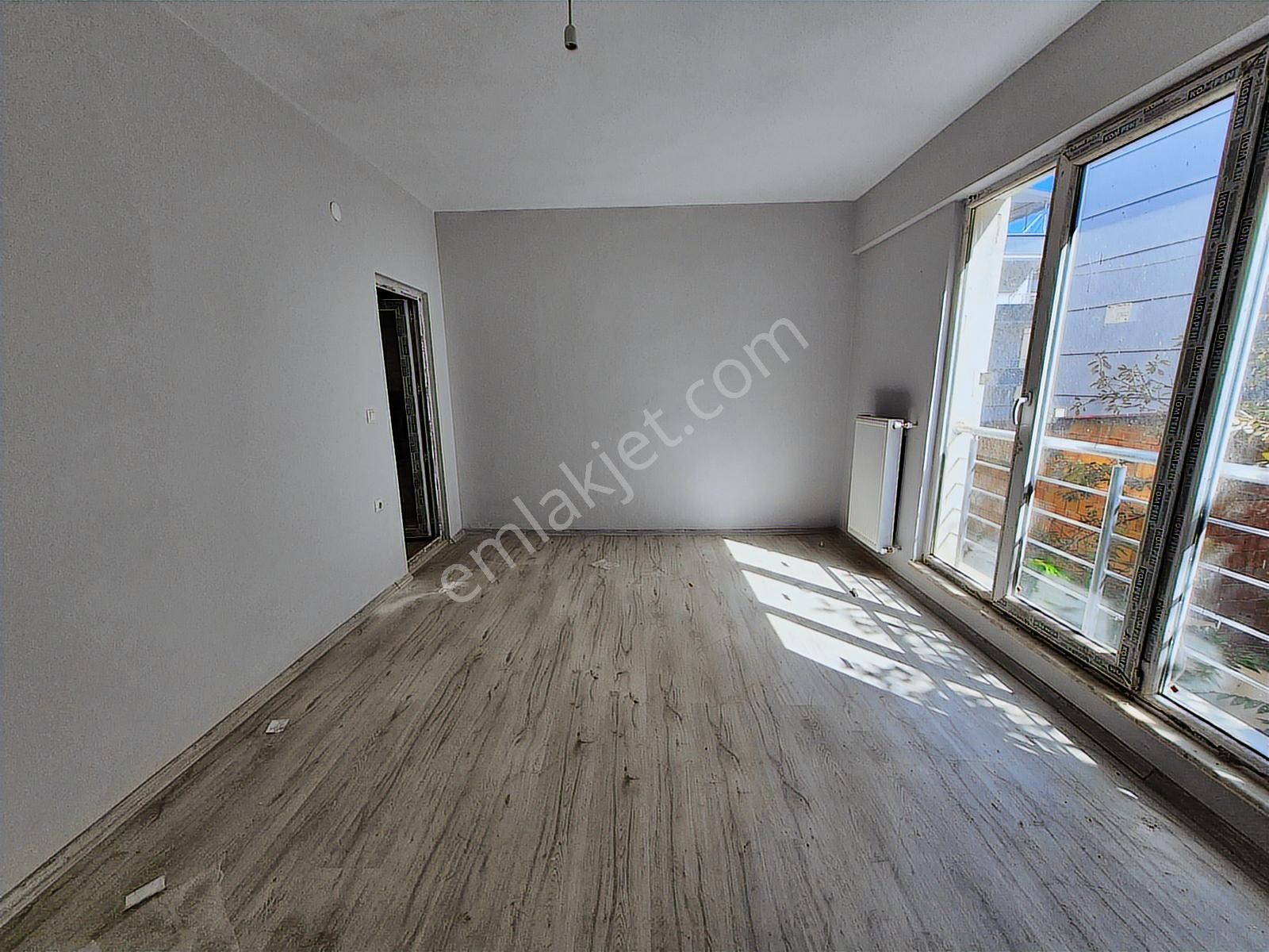 Canik Gaziosmanpaşa'da Caddeye Yakın Satılık 3+1 Sıfır Daire - Görsel 11