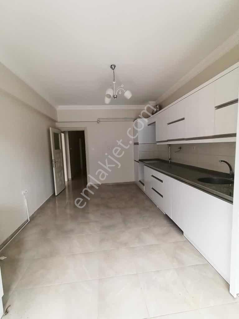 Dinamikten Satlık Geniş3+1 Daire - Görsel 3