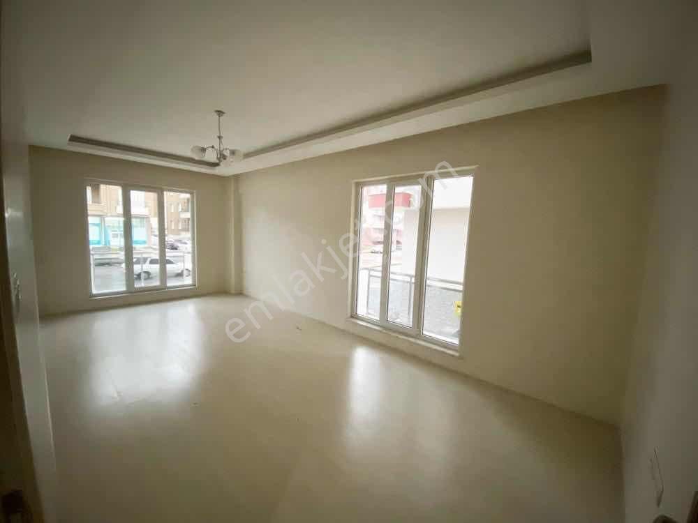 Dinamikten Satlık Geniş3+1 Daire - Görsel 12